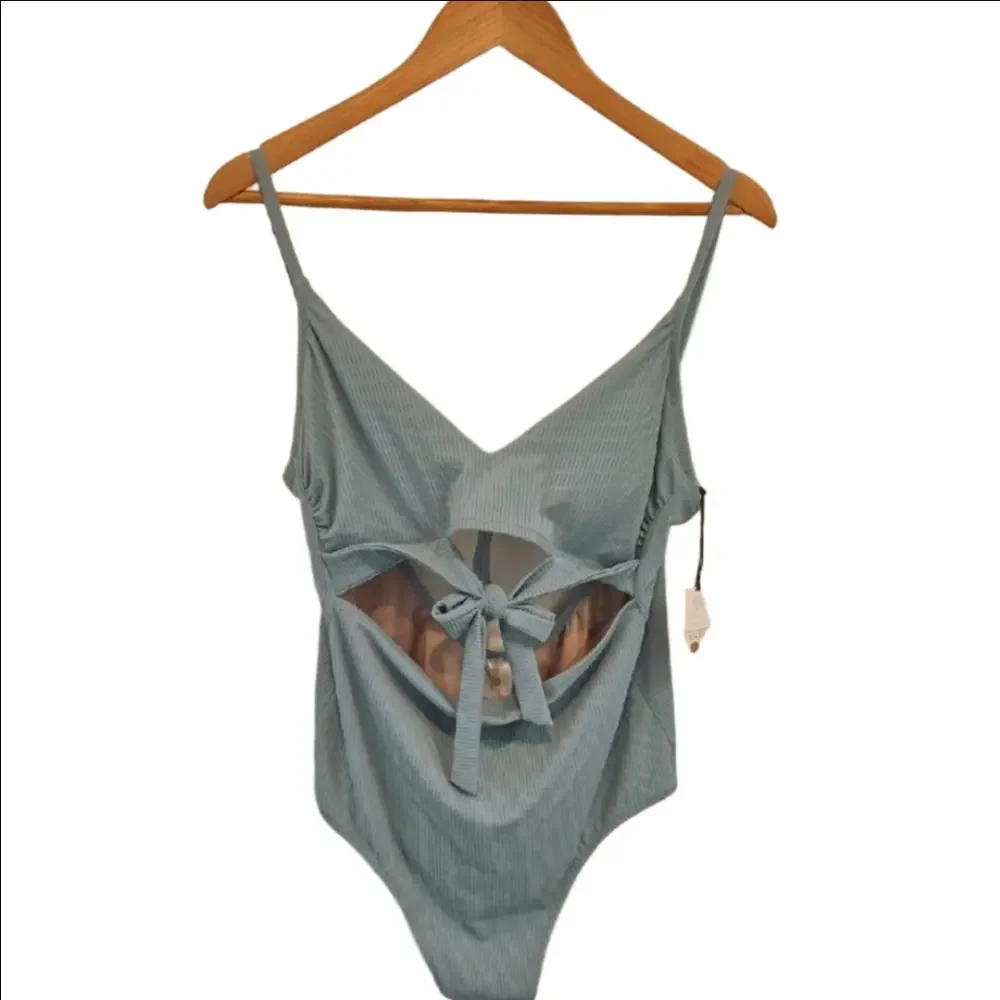 Shade & Shore turquoise green Stylish  Cutout Swimsuit NWT size L